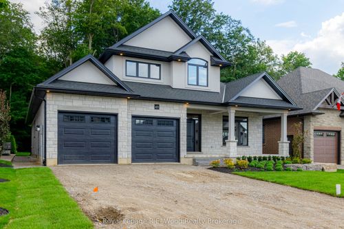 49 Sunview Dr, Norwich, ON, N0J1P0 | Card Image