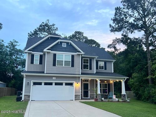 123 Evergreen Forest Dr, Sneads Ferry, NC, 28460-2401 | Card Image