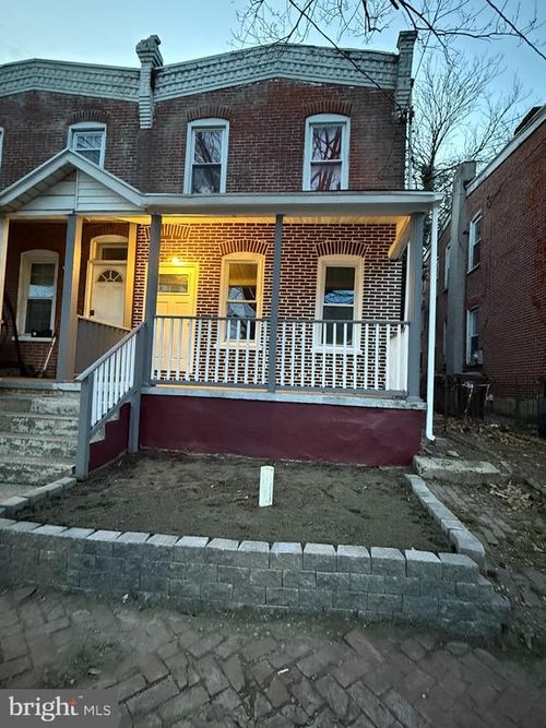 2303 N Pine St, WILMINGTON, DE, 19802-5003 | Card Image