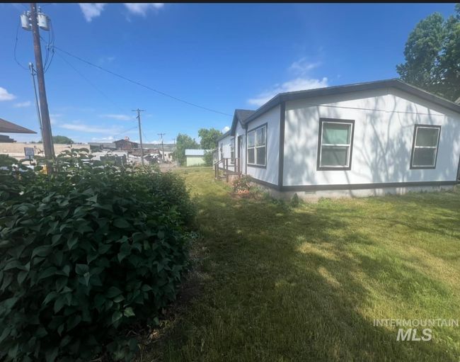102 N Fairfield St, House other with 3 bedrooms, 2 bathrooms and null parking in Council ID | Image 25