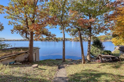 W339N5333 Road O, Merton, WI, 53058 | Card Image