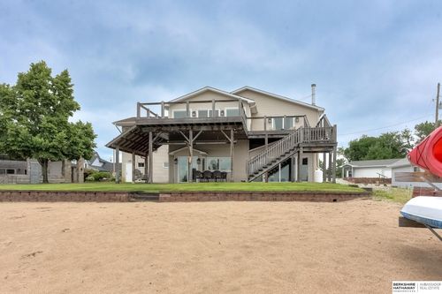 17323 Beach Circle, Bellevue, NE, 68123 | Card Image