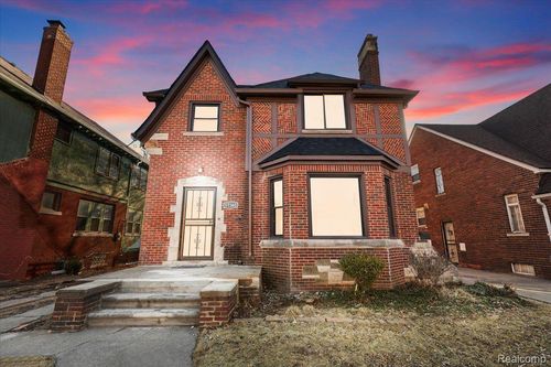 17360 Greenlawn St, Detroit, MI, 48221-2537 | Card Image