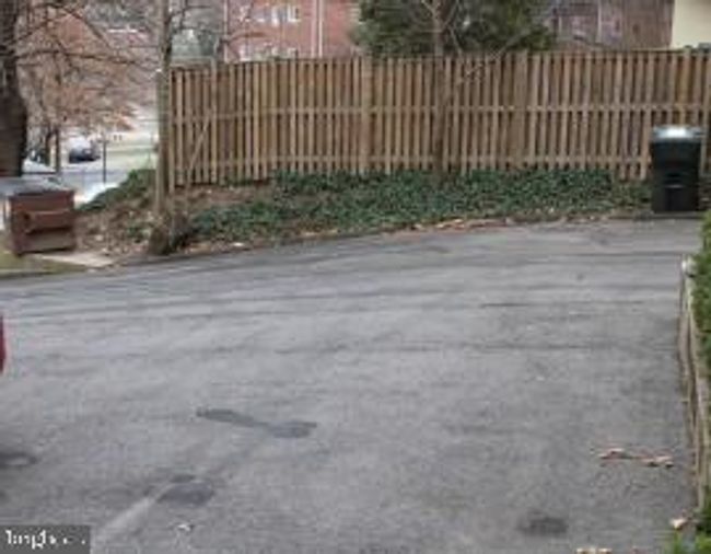 APT-1 - 1410 N Quinn St, Condo with 2 bedrooms, 1 bathrooms and null parking in ARLINGTON VA | Image 17