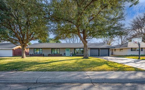 2303 Shell Ave, Midland, TX, 79705-8518 | Card Image