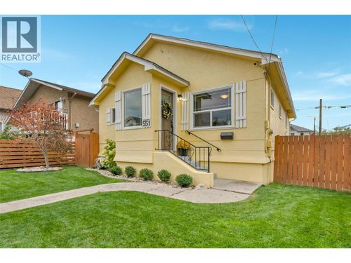 551 Burns Street Street, Penticton, BC, V2A4W9 | Card Image