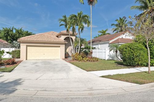 716 Juniper Ln, Weston, FL, 33327-1838 | Card Image