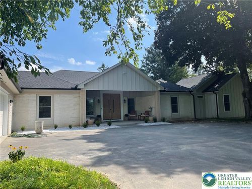 2260 Nottingham Road, Salisbury Twp, PA, 18103 | Card Image