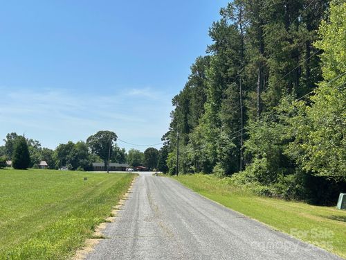 5-8-0 Brandon Dr, Claremont, NC, 28610 | Card Image