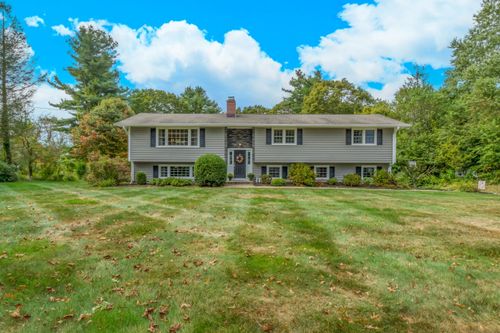 16 Craig Dr, Monroe, CT, 06468-2403 | Card Image