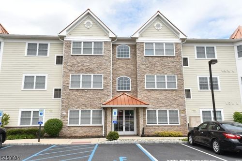 apt-303-1400 Saint Georges Ave, Avenel, NJ, 07001-1188 | Card Image