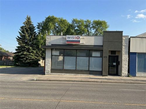 108 Parkdale Ave N, Hamilton, ON, L8H5W9 | Card Image