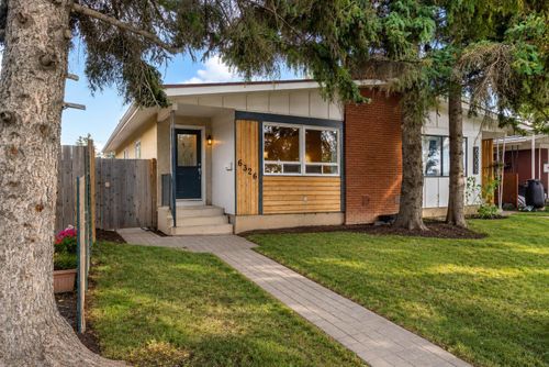 6326 37 St Sw, Calgary, AB, T3E5M8 | Card Image