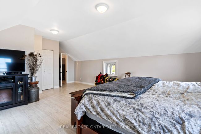 4196 Walkers Dr, House other with 3 bedrooms, 2 bathrooms and 6 parking in Glencoe ON | Image 18