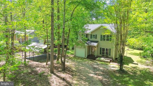 39 Rallye Ln, FREDERICKSBURG, VA, 22405-1493 | Card Image