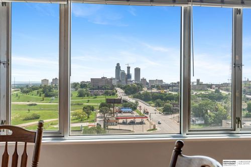 apt-905-105 N 31st Ave, Omaha, NE, 68131-2915 | Card Image
