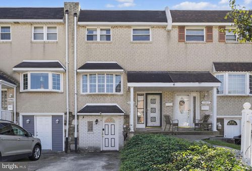 11913 Millbrook Rd, PHILADELPHIA, PA, 19154-3701 | Card Image