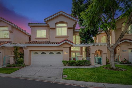 2122 Vizcaya Way, Campbell, CA, 95008-5659 | Card Image