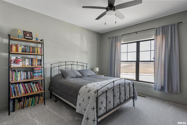 24024 185 Th St, House other with 4 bedrooms, 4 bathrooms and null parking in Bettendorf IA | Image 27