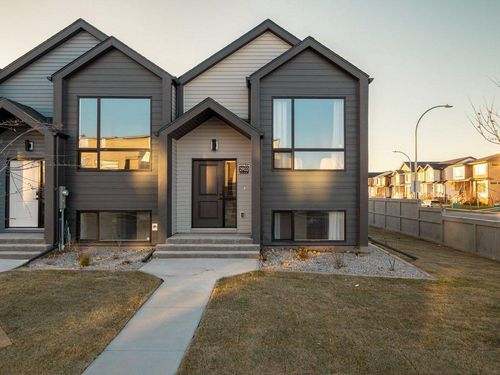 2934 47 St S, Lethbridge, AB, T1K8J7 | Card Image