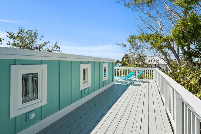 111 Faubel St, House other with 3 bedrooms, 3 bathrooms and null parking in Siesta Key FL | Image 62