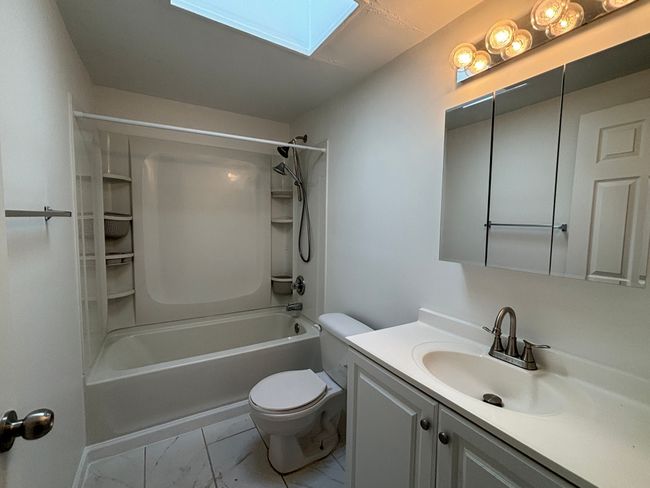 1333 E George Ave, House other with 3 bedrooms, 1 bathrooms and null parking in Hazel Park MI | Image 10