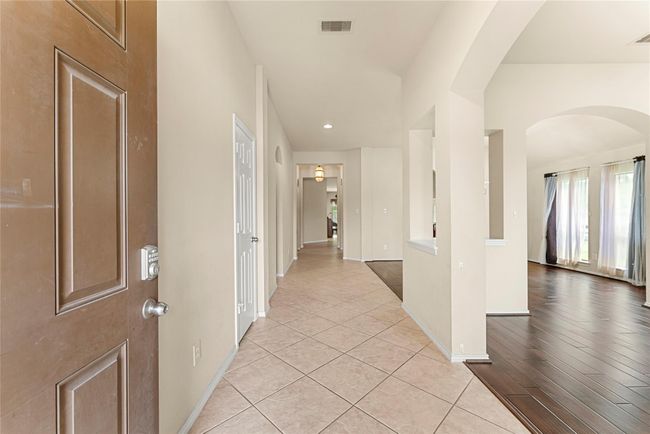 27603 Molly Hills Ct, House other with 4 bedrooms, 2 bathrooms and 2 parking in Spring TX | Image 6