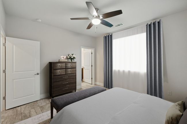 2nd bedroom showing virtual staging | Image 18