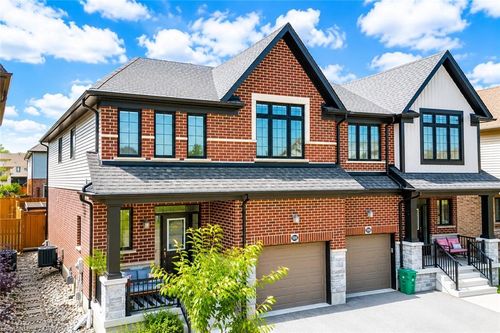 588 Blair Creek Dr, Kitchener, ON, N2P0E5 | Card Image