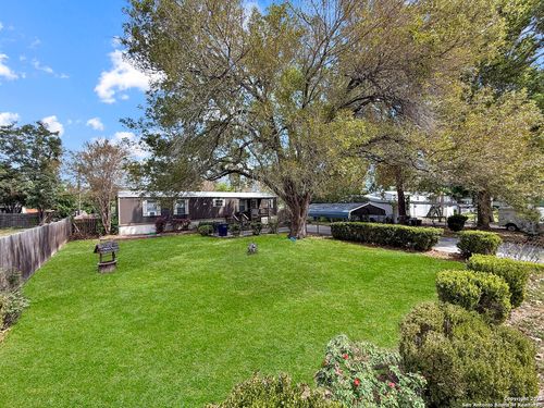 1521 Pecan Dr, Mcqueeney, TX, 78123-3315 | Card Image