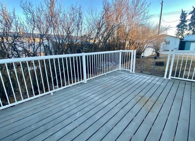 105 3 St, House other with 4 bedrooms, 3 bathrooms and 4 parking in Cadogan AB | Image 27