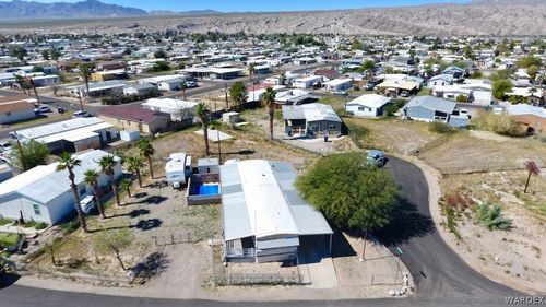 1901 Hualapai Dr, Bullhead City, AZ, 86442-4939 | Card Image