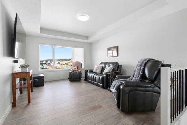 44 Emberside Green, House other with 3 bedrooms, 3 bathrooms and 4 parking in Cochrane AB | Image 24