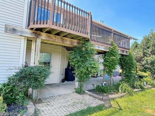 9963 Harr Rd, Grass Lake, MI, 49240-9533 | Card Image