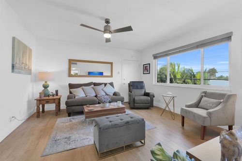 apt-330-406 S Cypress Rd, Pompano Beach, FL, 33060-7152 | Card Image
