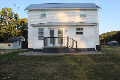 22112 High St, West Lafayette, OH, 43845-9731 | Card Image