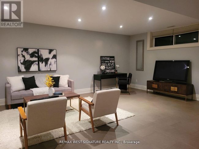 12 Gosling Rd, House other with 4 bedrooms, 4 bathrooms and 5 parking in Maple ON | Image 28