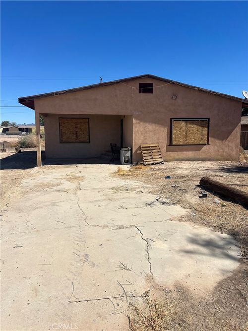 10434 E Vernon Ave, Blythe, CA, 92225-3107 | Card Image