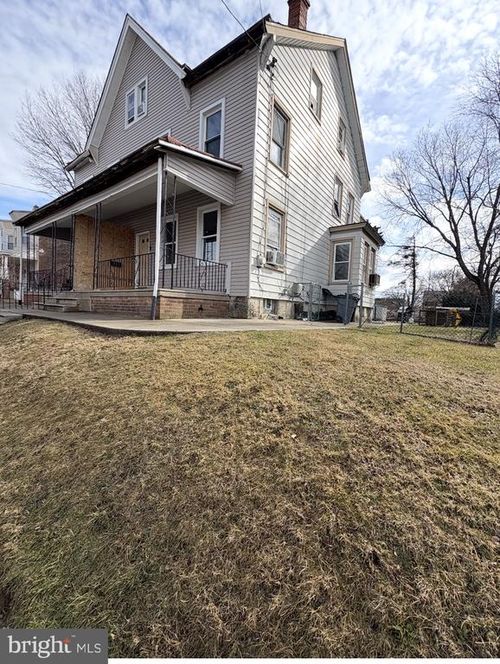 7419 Palmetto St, PHILADELPHIA, PA, 19111-3632 | Card Image