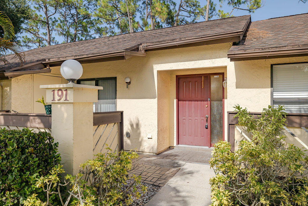 Residential in Royal Palm Beach 4
