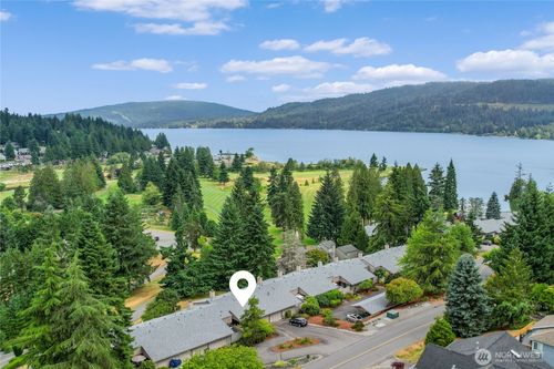 38-1 Morning Beach Dr, Bellingham, WA, 98229-2821 | Card Image