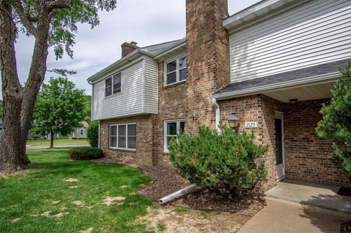 2125 Providence Ct, Eau Claire, WI, 54703-4104 | Card Image