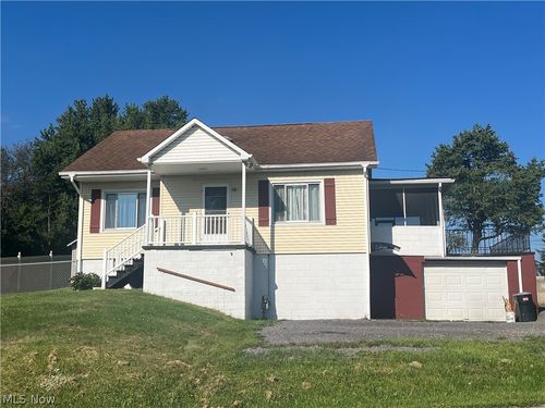20 Sunny Acres Dr, Wintersville, OH, 43953-7255 | Card Image