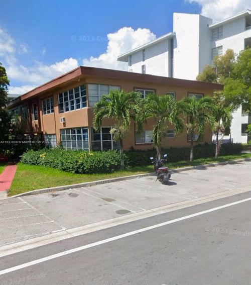 1040 94th St, Bay Harbor Islands, FL, 33154-2384 | Card Image