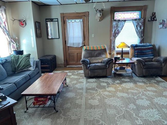 106 N Osceola St, House other with 4 bedrooms, 1 bathrooms and 4 parking in Minooka IL | Image 8
