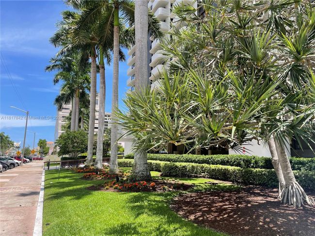 APT-306 - 600 Biltmore Way, Condo with 2 bedrooms, 3 bathrooms and null parking in Coral Gables FL | Image 8