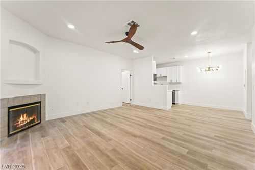 1053-4730 E Craig Rd, Las Vegas, NV, 89115-2591 | Card Image