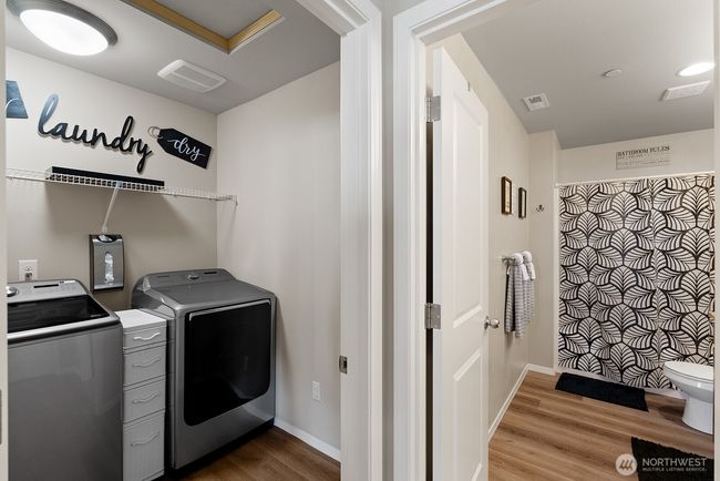 Washer and Dryer | Image 30