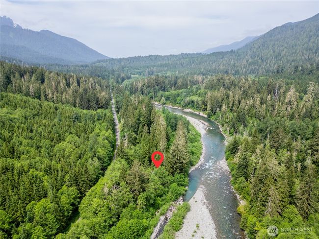40411 Mountain Loop Hwy, House other with 2 bedrooms, 1 bathrooms and null parking in Granite Falls WA | Image 32
