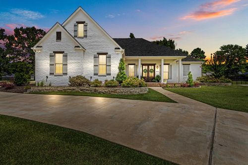 3011 W Queens Way, Marshall, TX, 75672 | Card Image